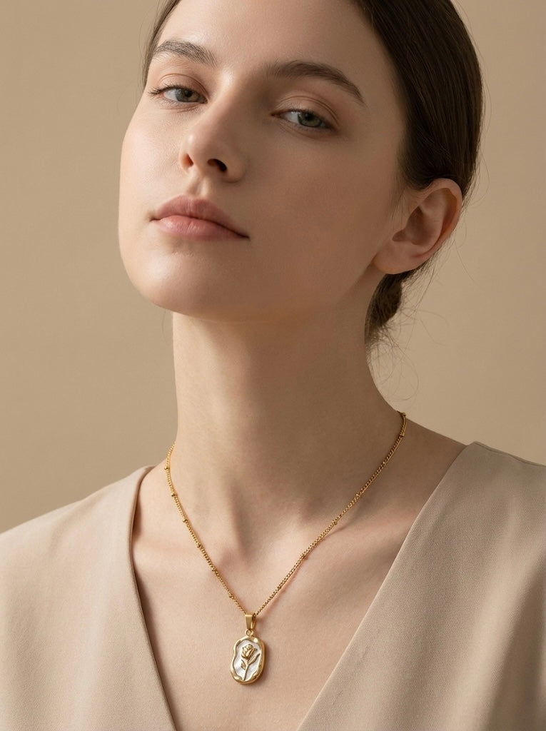 Vintage Bloom Necklace