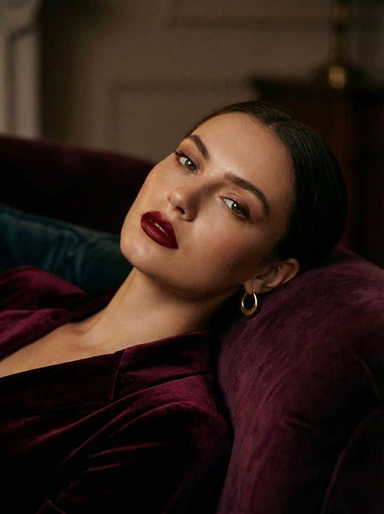 Modern Curve Hoop Earrings